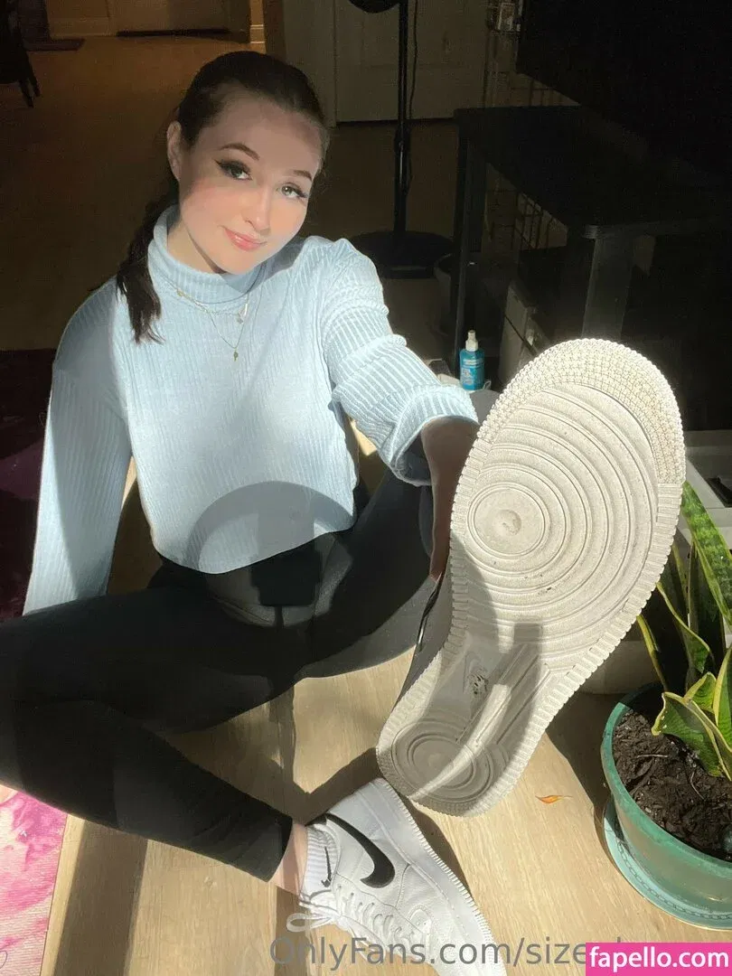 Sizeelevens Onlyfans Photo Gallery 