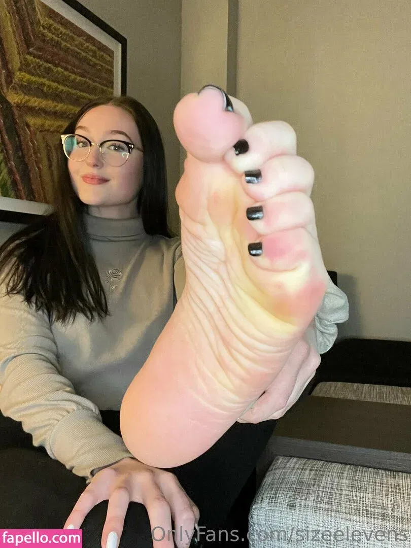 Sizeelevens Onlyfans Photo Gallery 