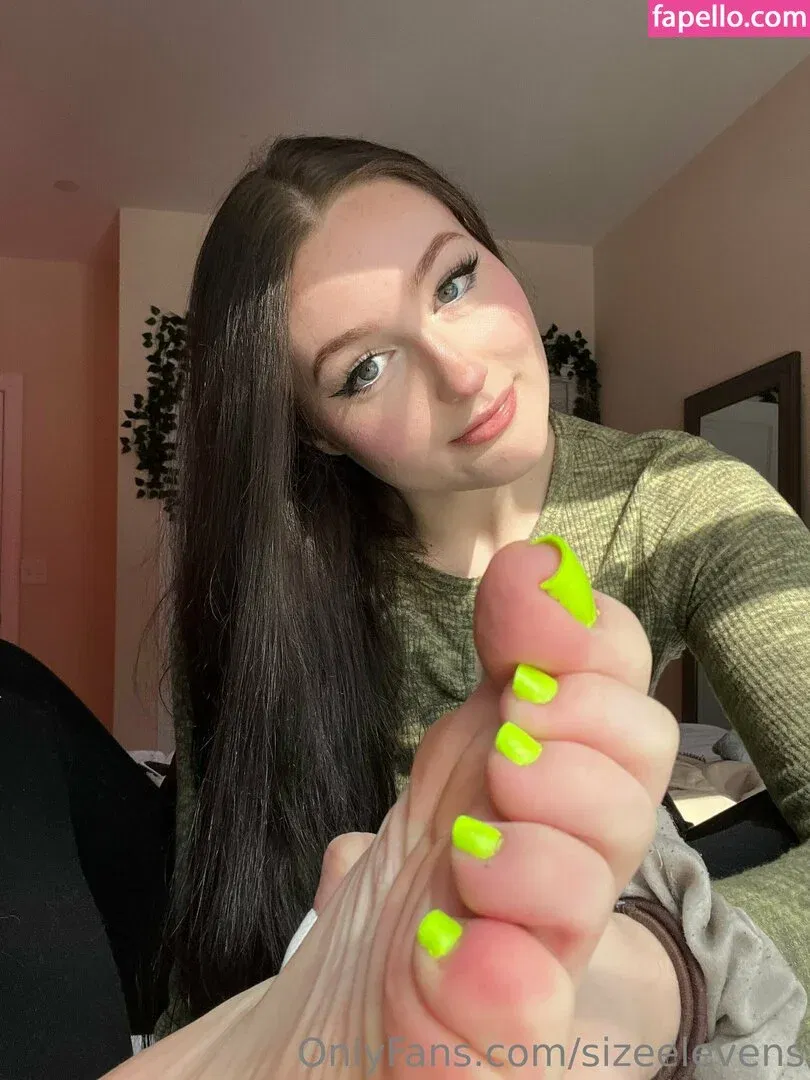 Sizeelevens Onlyfans Photo Gallery 