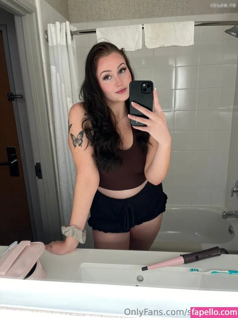 Sizeelevens Onlyfans Photo Gallery 