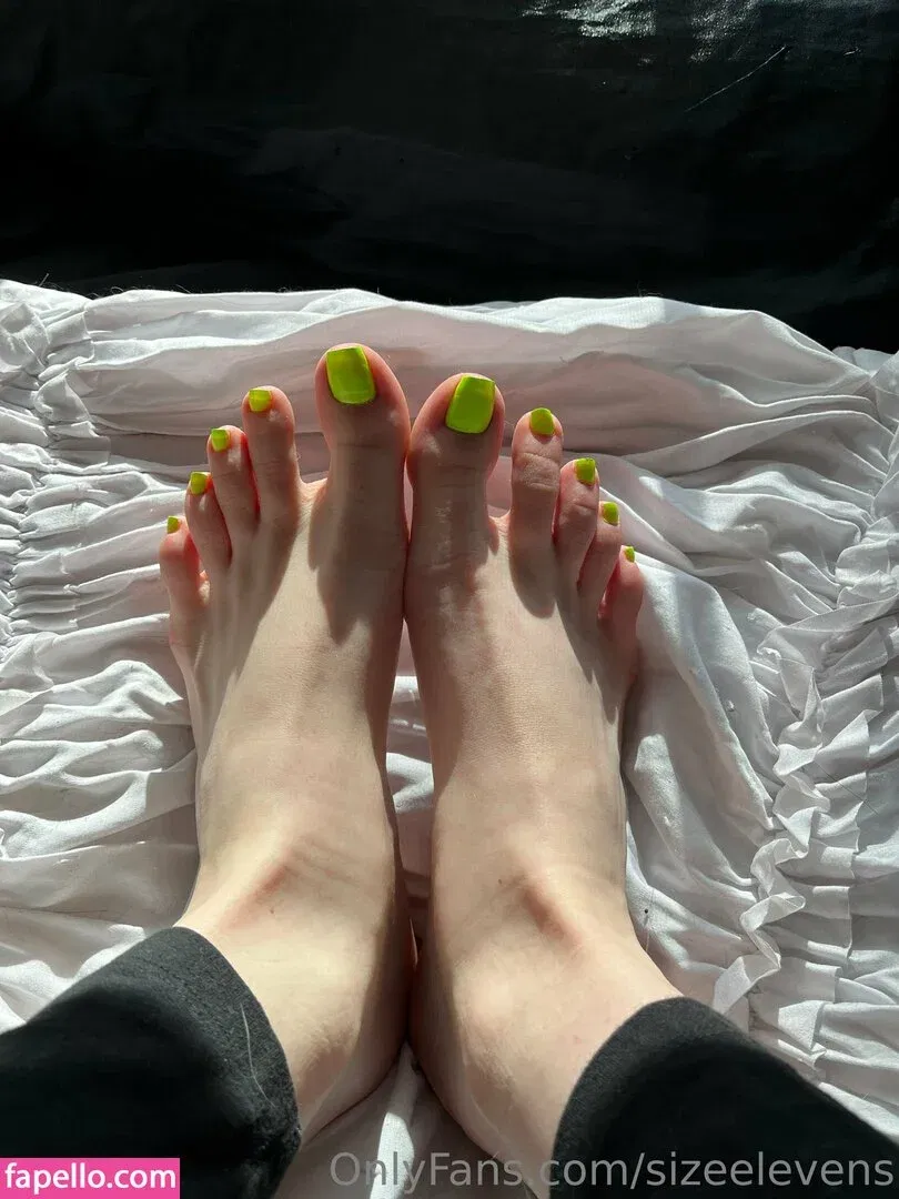 Sizeelevens Onlyfans Photo Gallery 