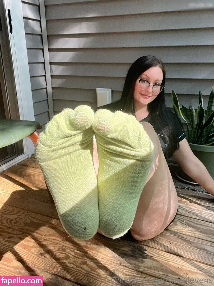 Sizeelevens Onlyfans Photo Gallery 