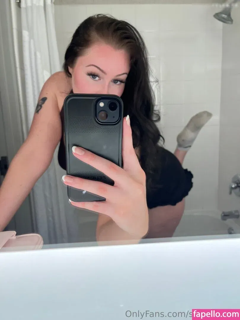 Sizeelevens Onlyfans Photo Gallery 