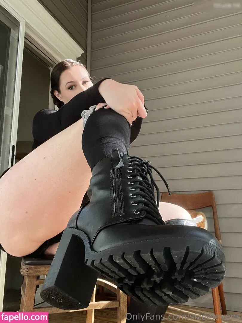 Sizeelevens Onlyfans Photo Gallery 