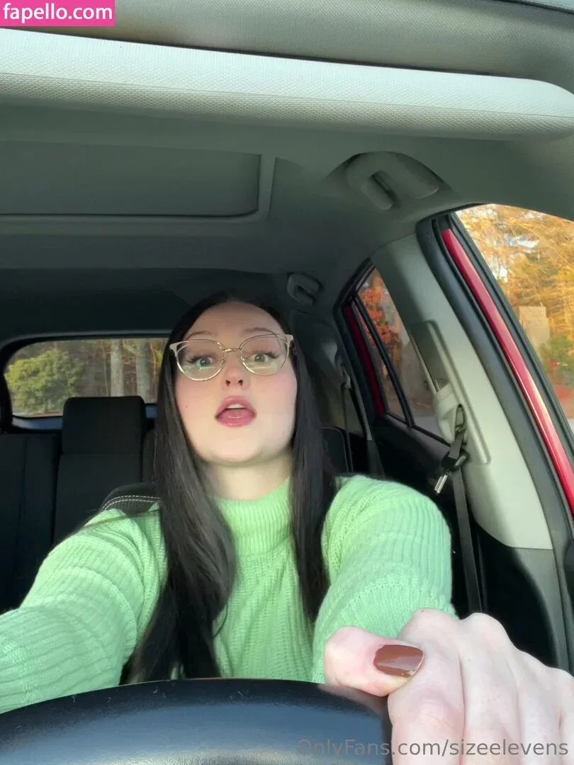 Sizeelevens Onlyfans Photo Gallery 