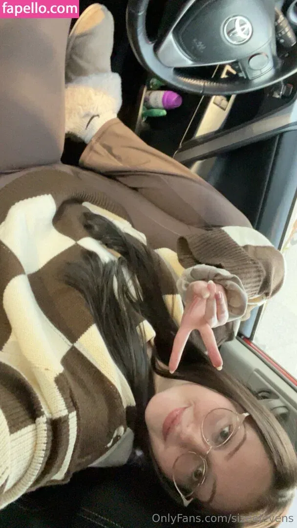 Sizeelevens Onlyfans Photo Gallery 