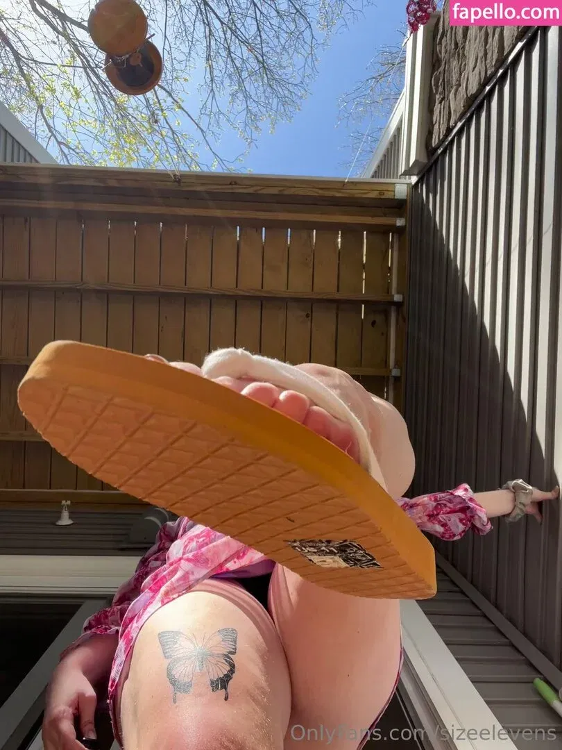 Sizeelevens Onlyfans Photo Gallery 