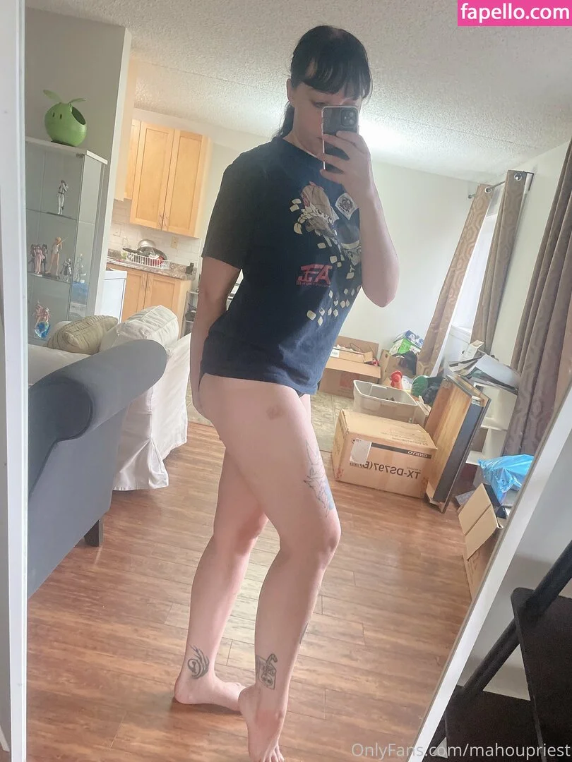 mahoupriest Onlyfans Photo Gallery 