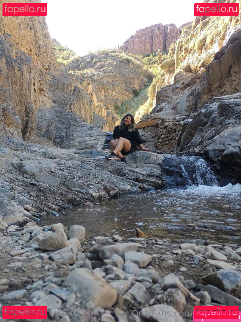 Mica / sexyyp22 Onlyfans Photo Gallery 