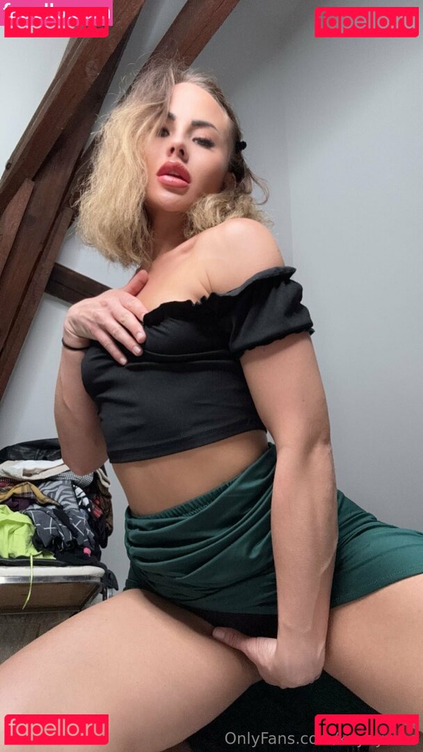 kayayume Onlyfans Photo Gallery 