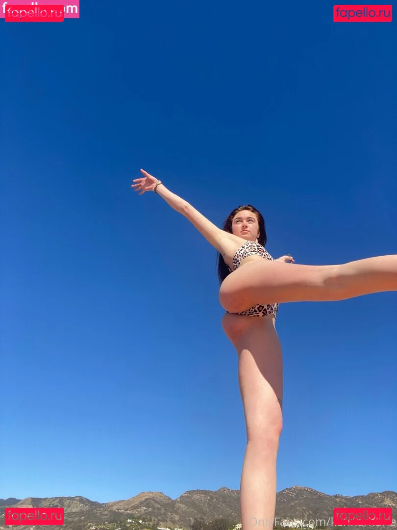 baby.mak Onlyfans Photo Gallery 