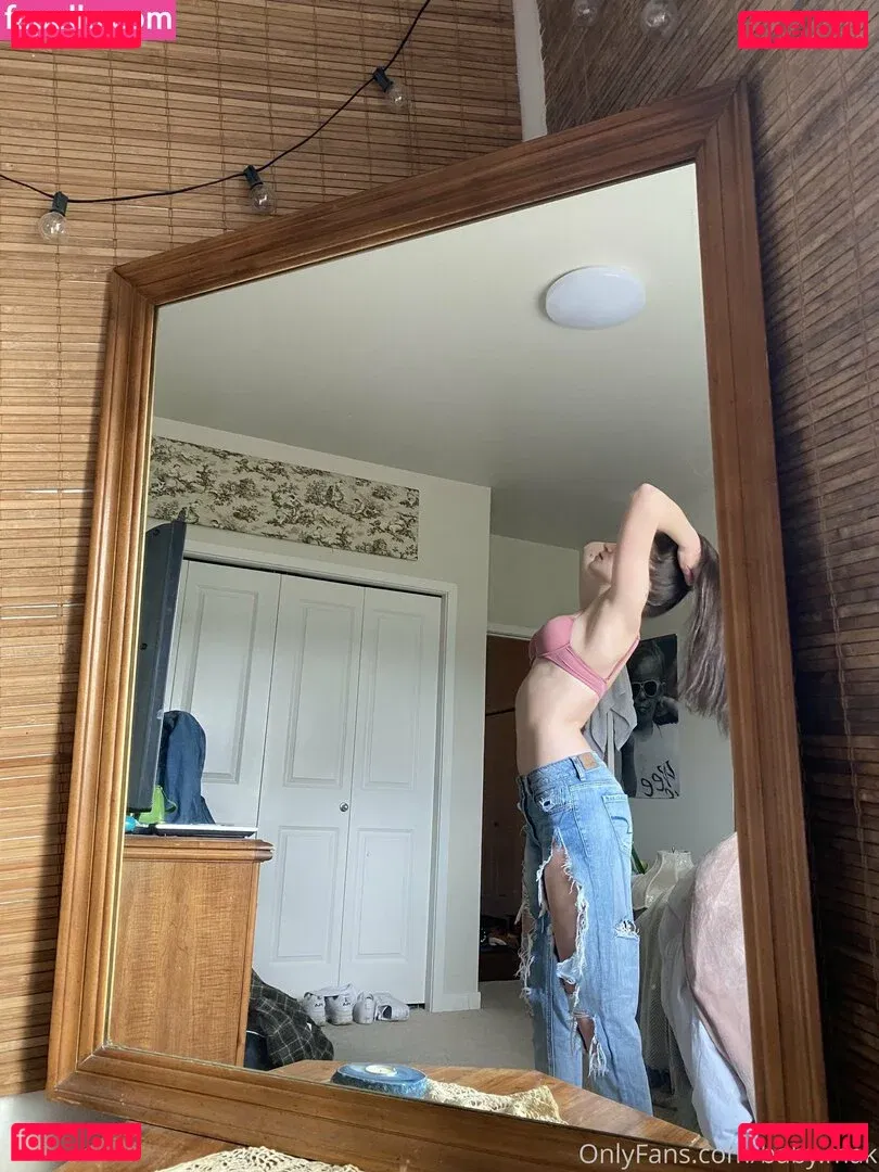 baby.mak Onlyfans Photo Gallery 