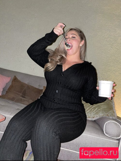 Ellanabryan Nude Onlyfans Photo 9