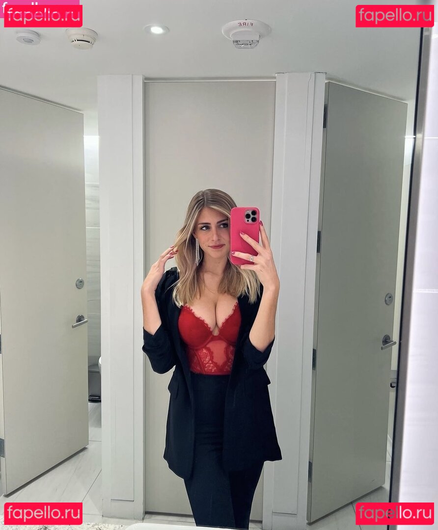 Megan Lucky / meglucky53 Onlyfans Photo Gallery 