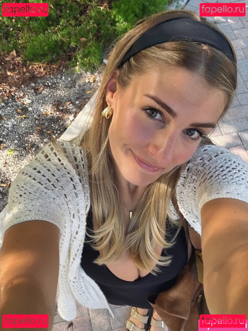 Megan Lucky / meglucky53 Onlyfans Photo Gallery 