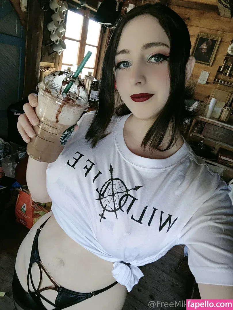 freemikomihokina Onlyfans Photo Gallery 