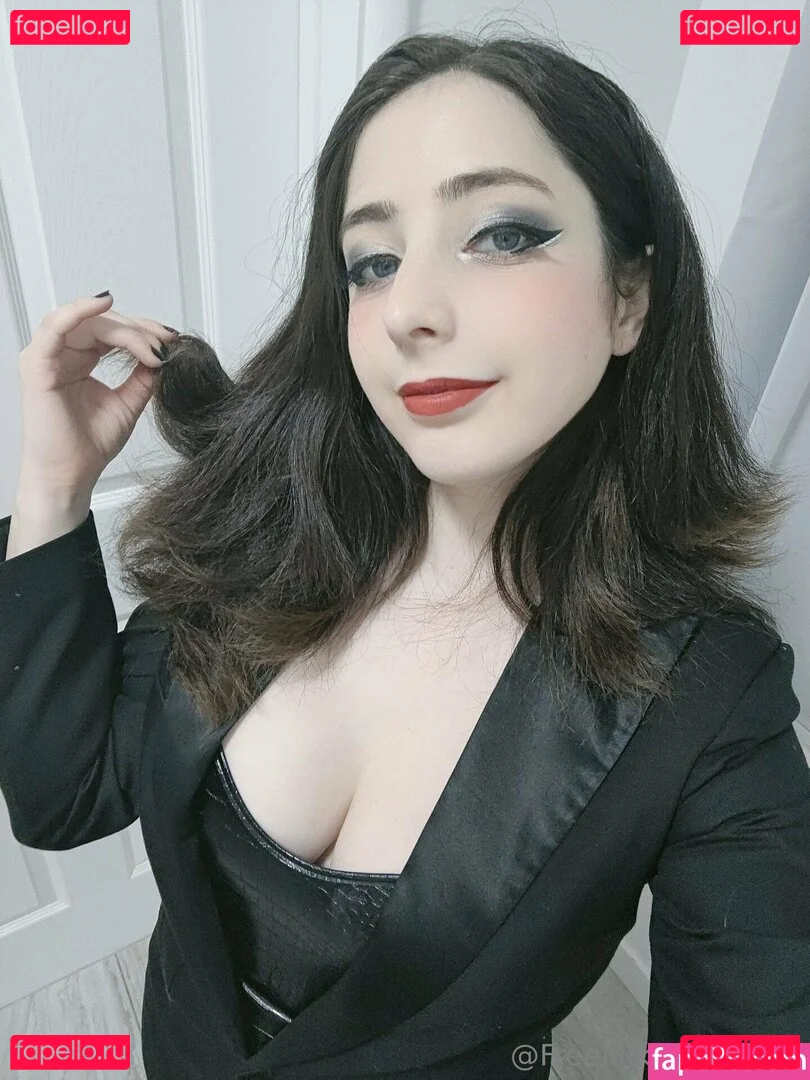 freemikomihokina Onlyfans Photo Gallery 