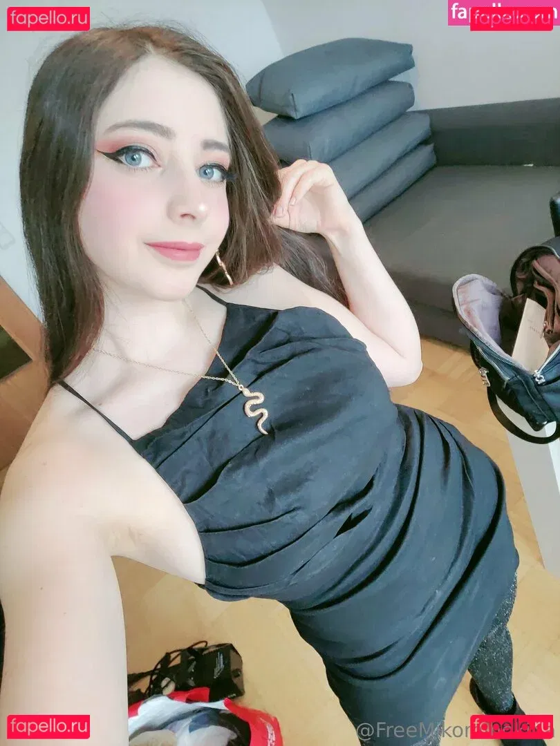 freemikomihokina Onlyfans Photo Gallery 