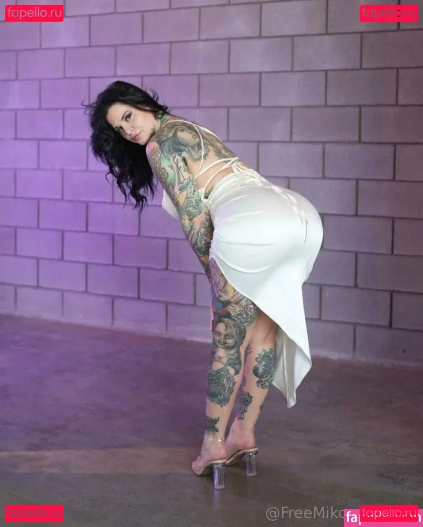 freemikomihokina Onlyfans Photo Gallery 