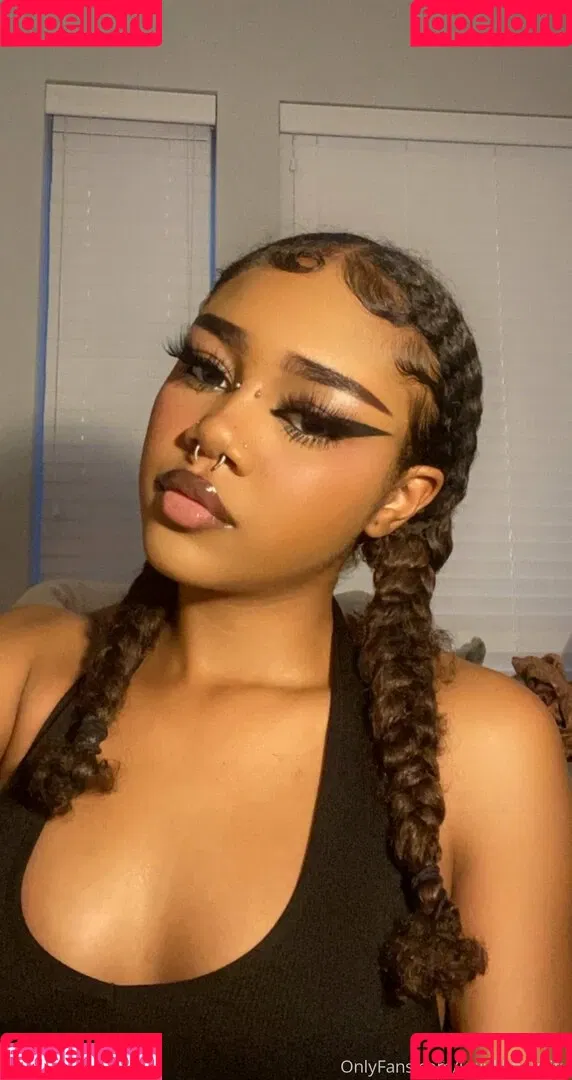 blazezamora Onlyfans Photo Gallery 