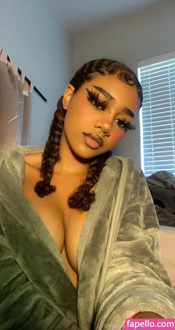 blazezamora Onlyfans Photo Gallery 