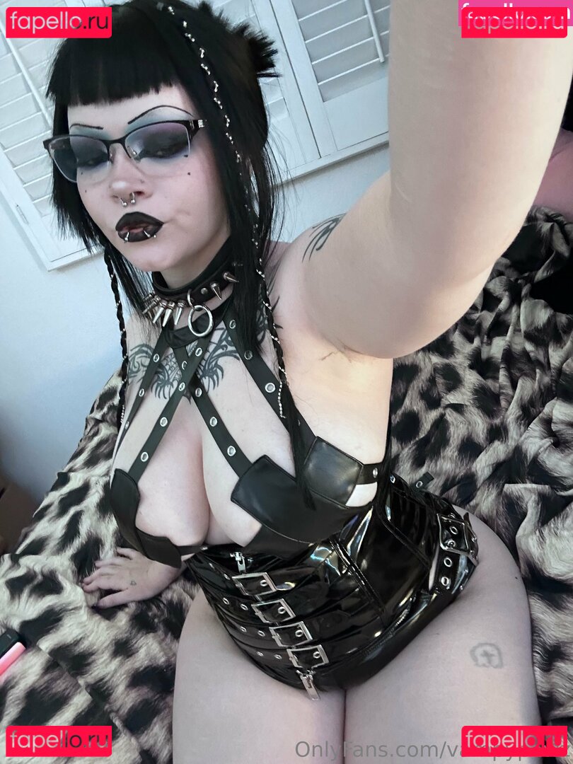 vampypawz Onlyfans Photo Gallery 