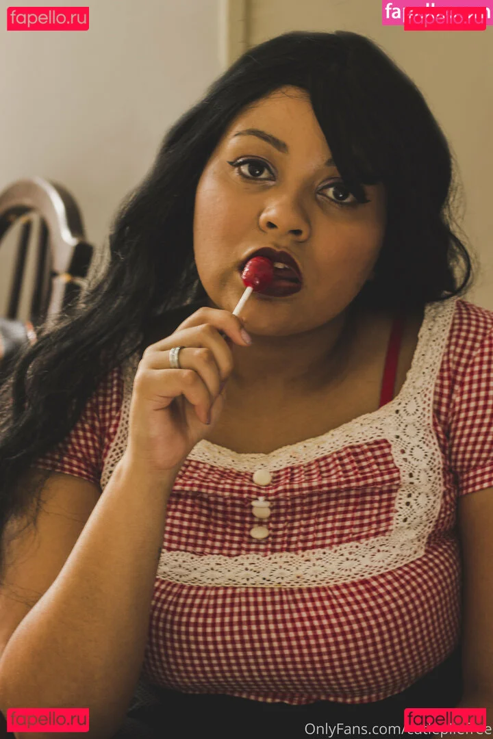 cutiepiiefree Onlyfans Photo Gallery 