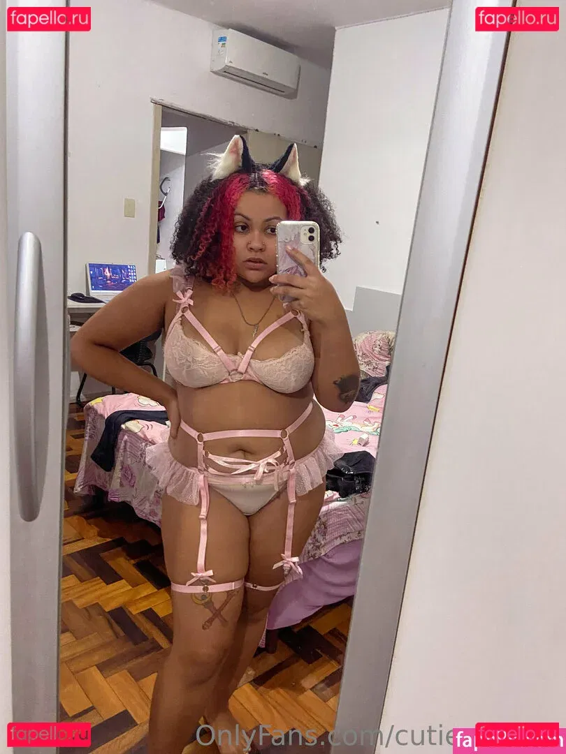cutiepiiefree Onlyfans Photo Gallery 