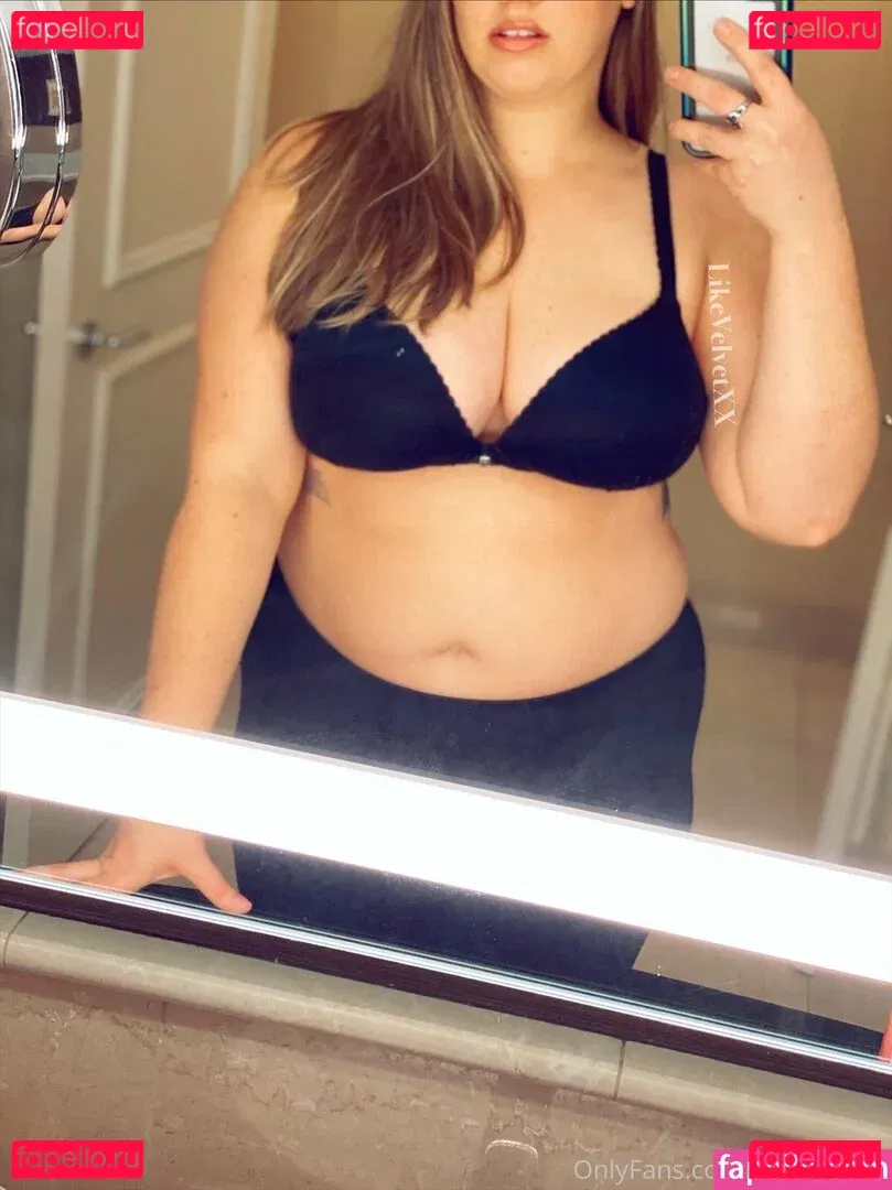 redvelvetxx Onlyfans Photo Gallery 