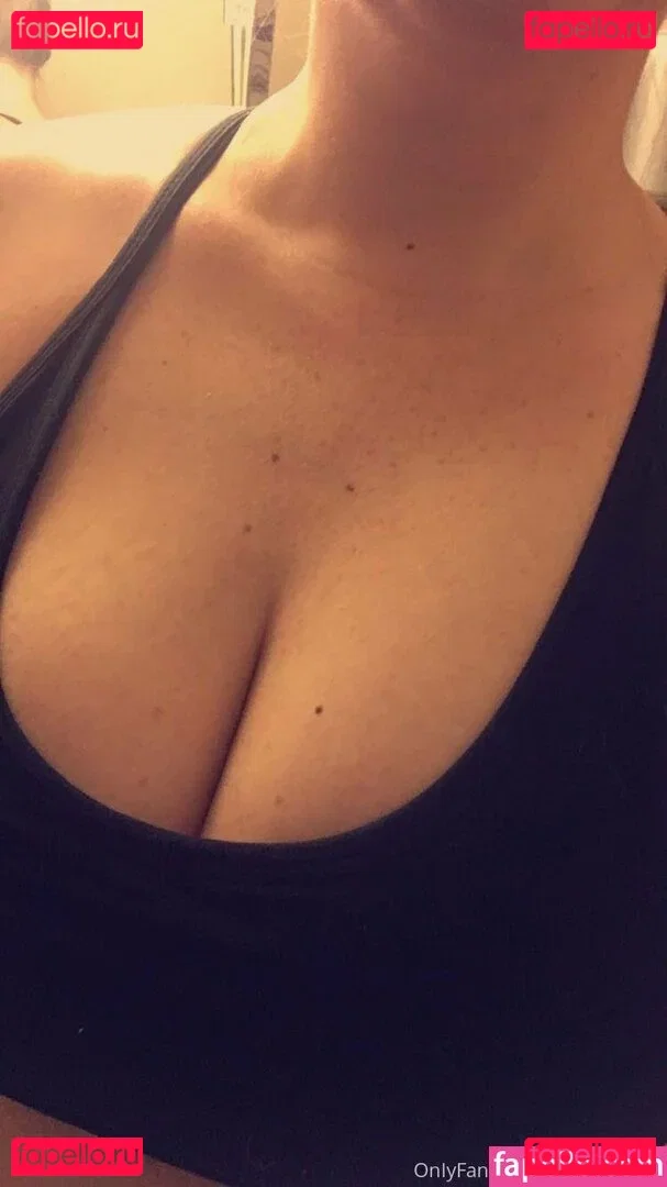 redvelvetxx Onlyfans Photo Gallery 