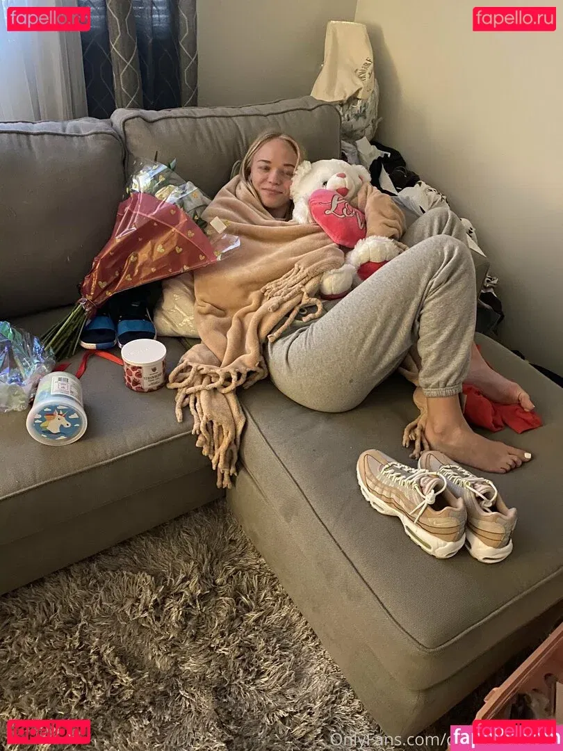 channelsweets Onlyfans Photo Gallery 