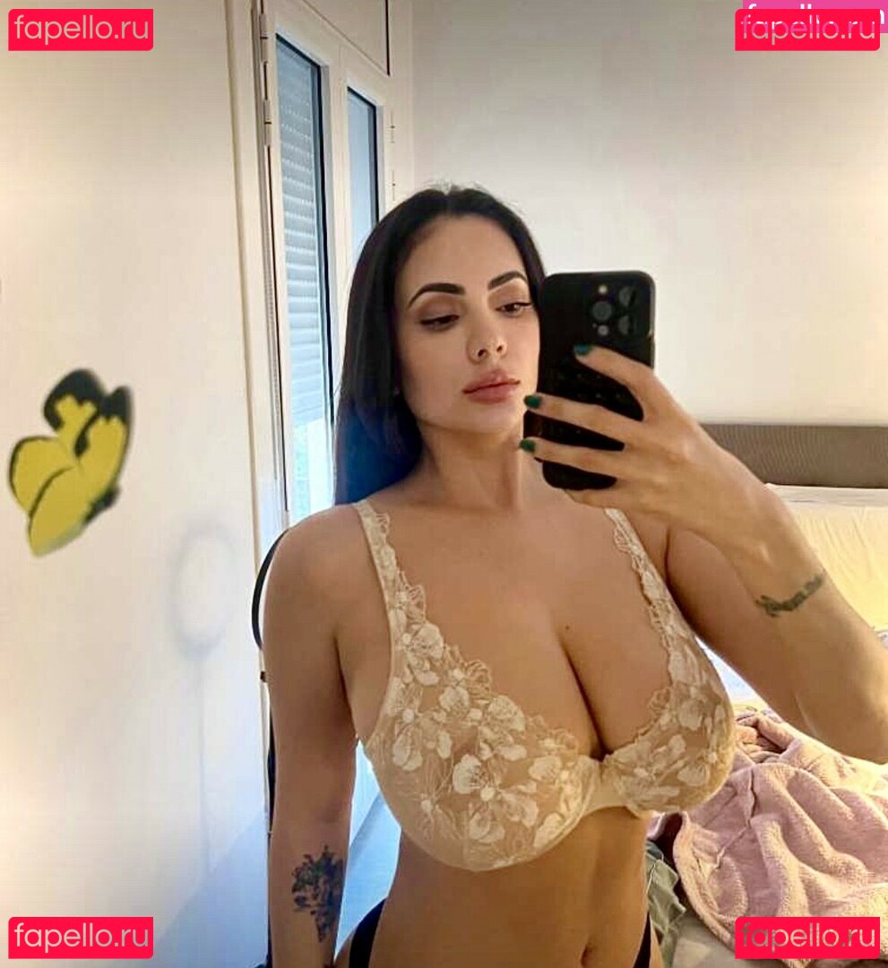 Sanna Meira / Sannatorr Onlyfans Photo Gallery 