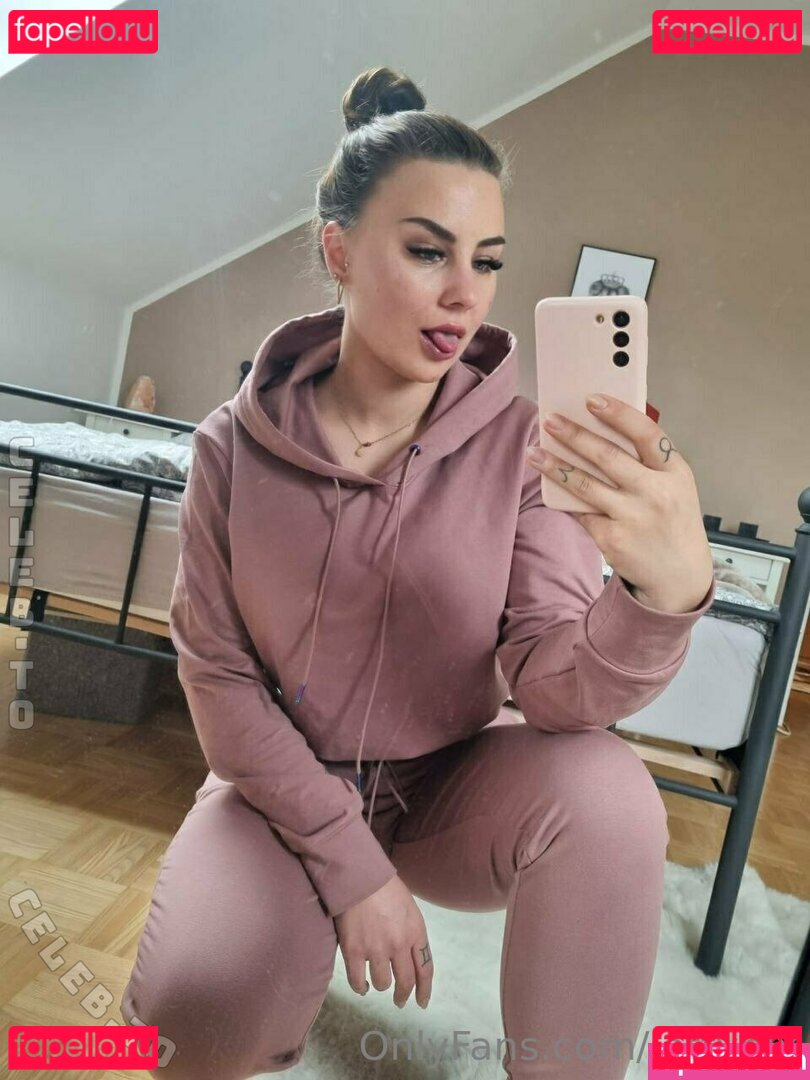 Lisa Wagner / lisawagner / lisawagner_ Onlyfans Photo Gallery 