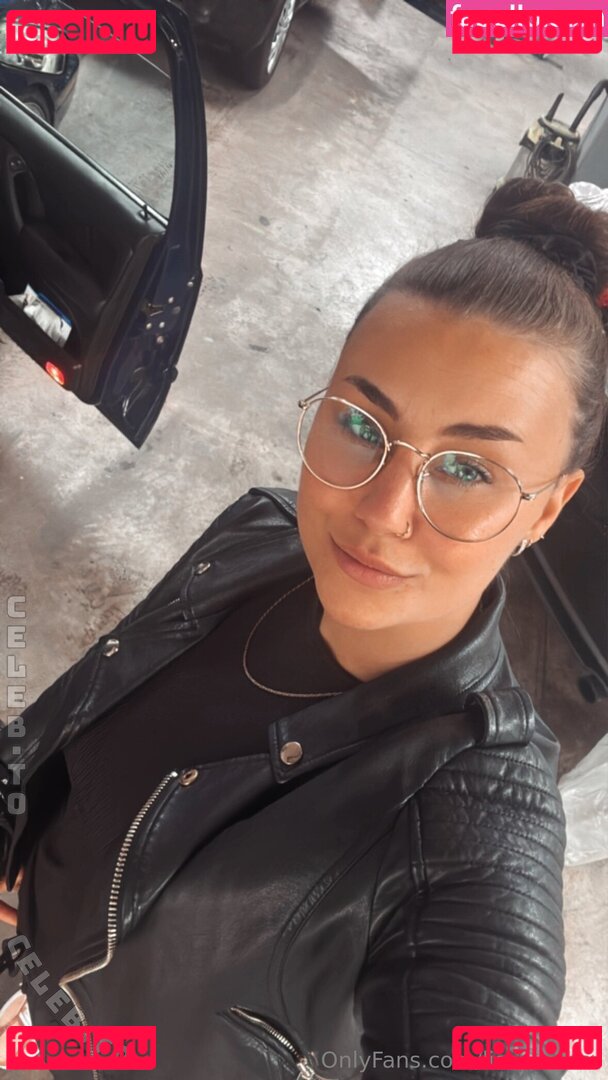 Lisa Wagner / lisawagner / lisawagner_ Onlyfans Photo Gallery 