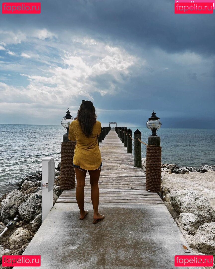 Leslie Sanchez / _m.sanx3 / lestisanchez Onlyfans Photo Gallery 