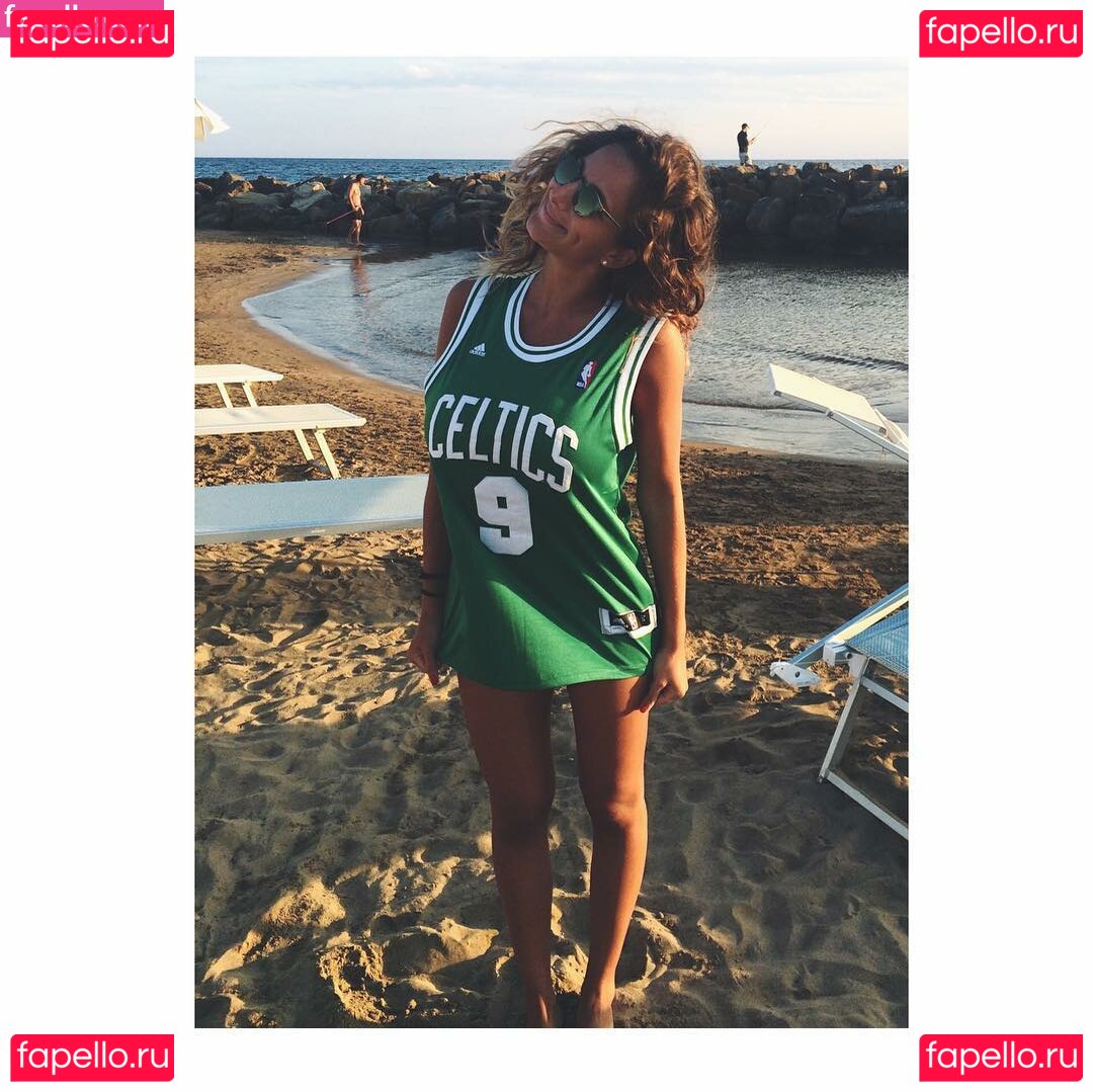 Cleo Bracchi / CleoBracchi / cleopeach Onlyfans Photo Gallery 