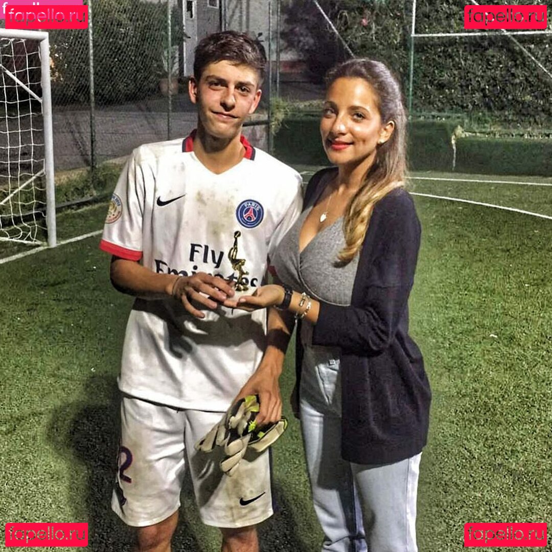 Cleo Bracchi / CleoBracchi / cleopeach Onlyfans Photo Gallery 