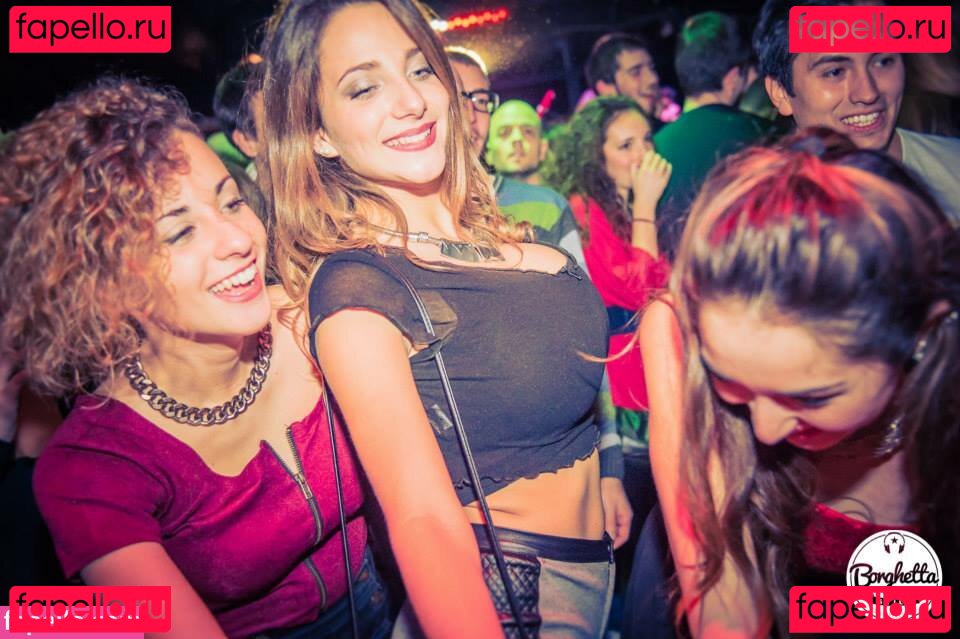 Cleo Bracchi / CleoBracchi / cleopeach Onlyfans Photo Gallery 