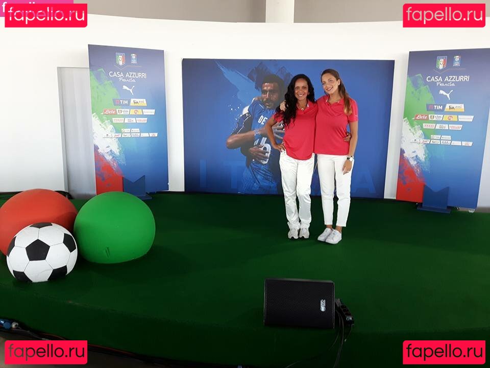 Cleo Bracchi / CleoBracchi / cleopeach Onlyfans Photo Gallery 