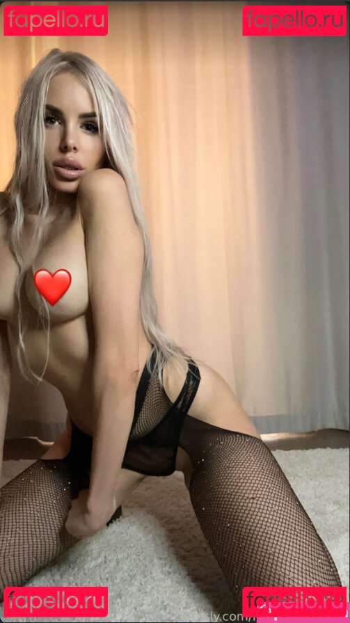 missdaash / missdashaaa42 Onlyfans Photo Gallery 