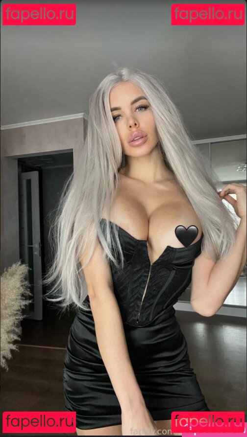 missdaash / missdashaaa42 Onlyfans Photo Gallery 