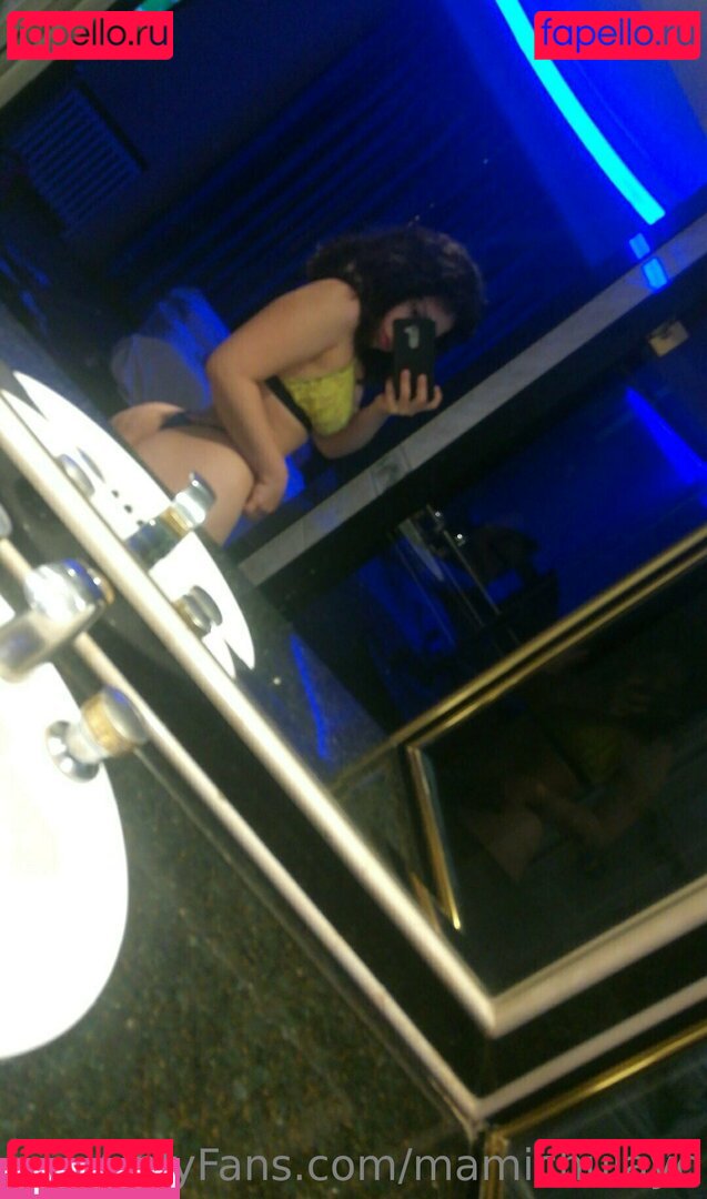 charlie_martinez08 / mamichulayc Onlyfans Photo Gallery 