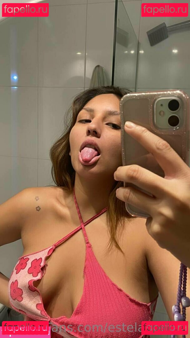 Estela / ZookeepergameSeas / estela122638 / estelagomez Onlyfans Photo Gallery 