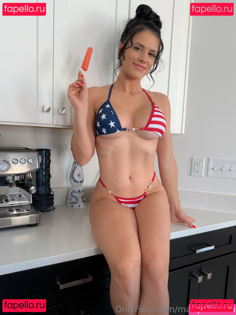 marciereeves / realmarciereeves Onlyfans Photo Gallery 