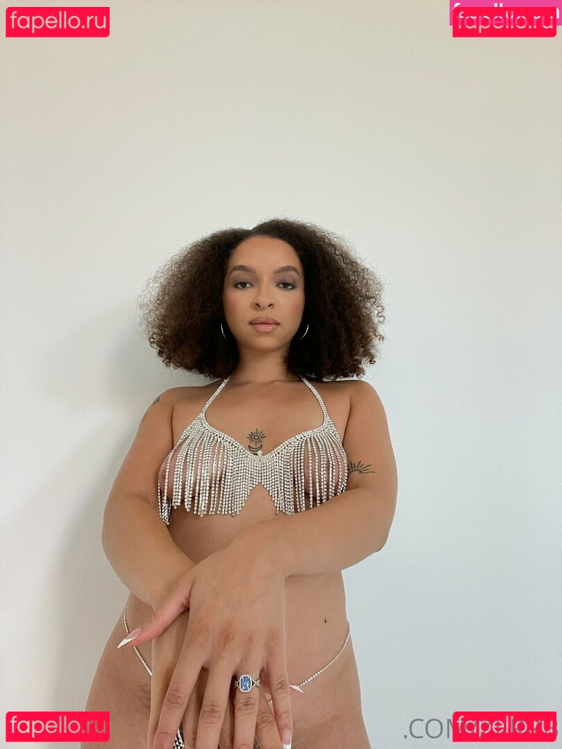 Ziirrb Nude Onlyfans Photo 35
