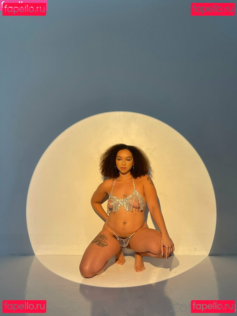 Ziirrb Nude Onlyfans Photo 28