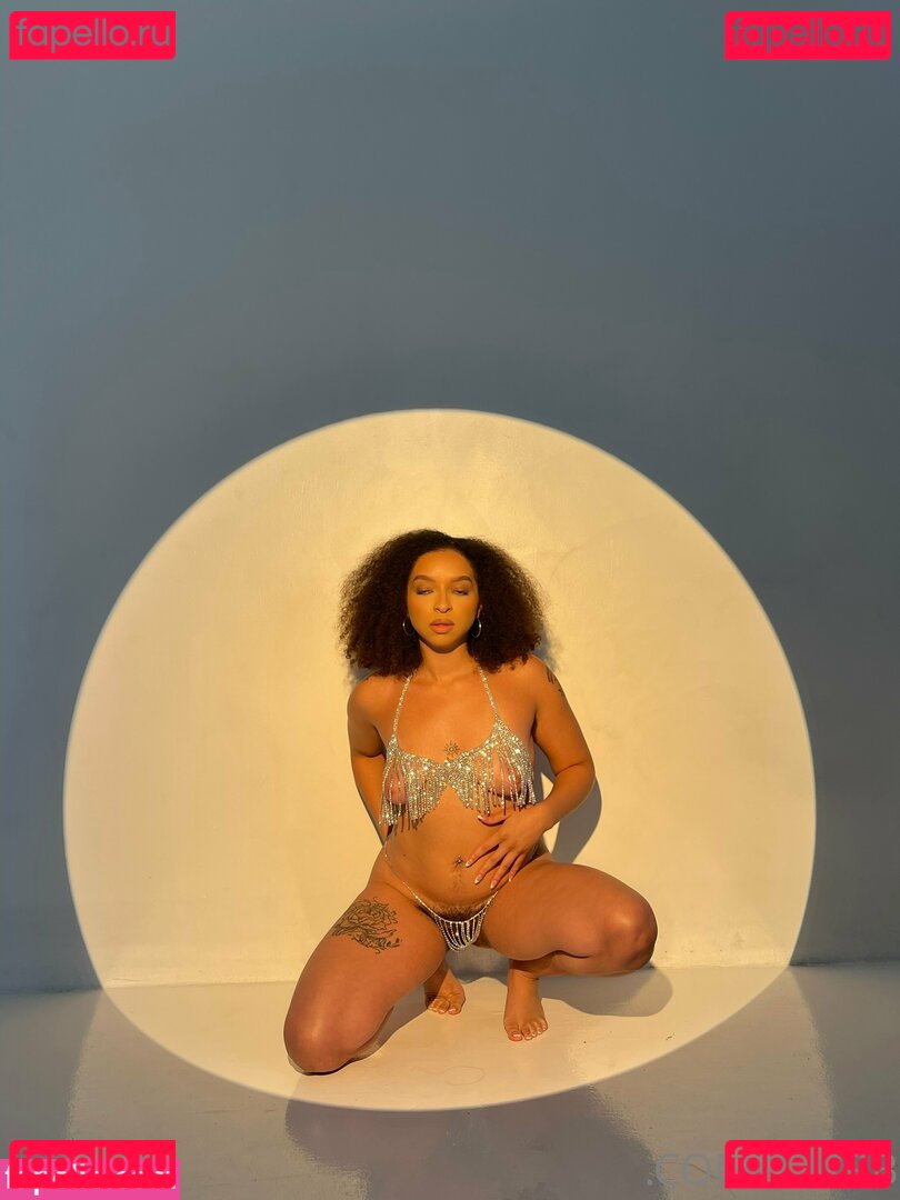 Ziirrb Nude Onlyfans Photo 21