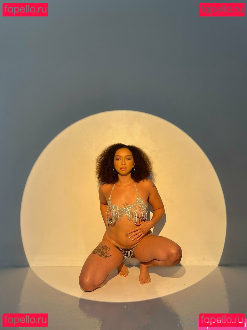 Ziirrb Nude Onlyfans Photo 20