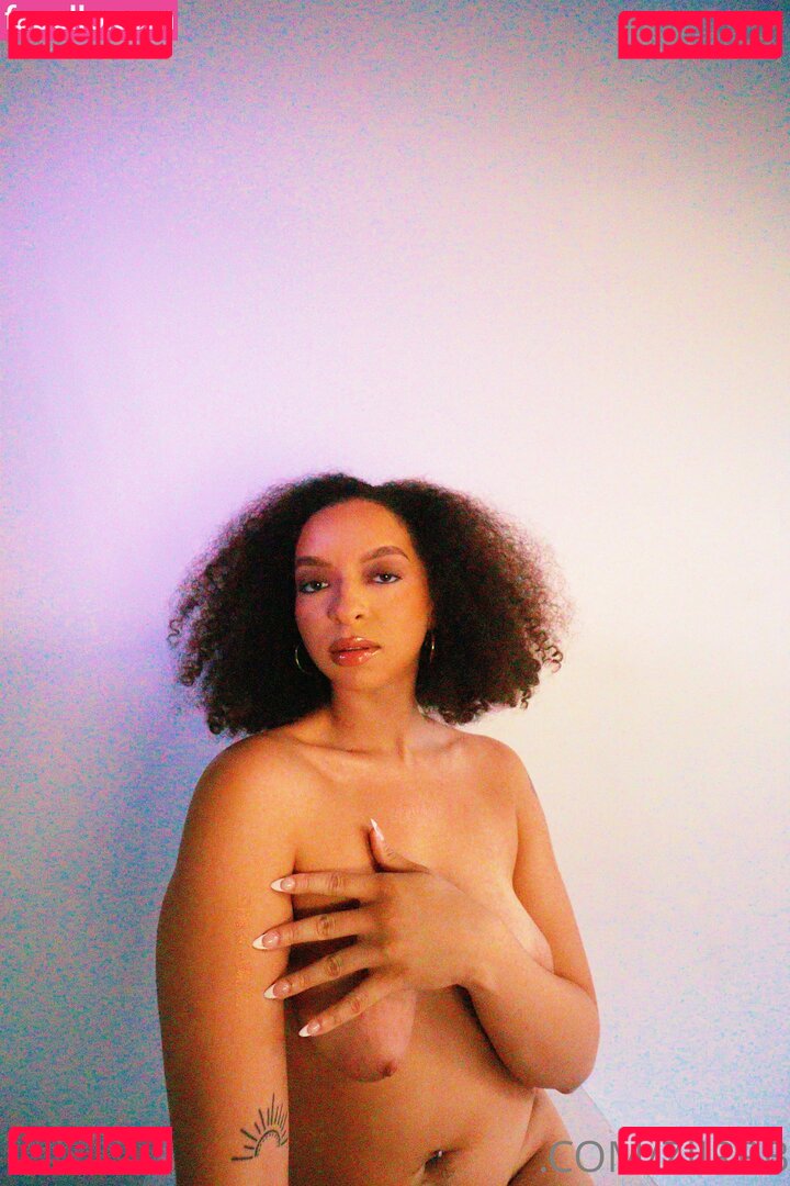 Ziirrb Nude Onlyfans Photo 4