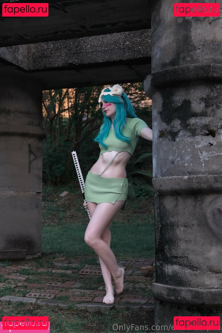 Violet Snow / endercorpsu / kayaviolet Onlyfans Photo Gallery 